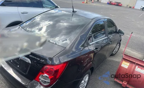 2013 Chevrolet Sonic Lt z USA, uszkodzony, nr VIN 1G1JC5SG9D4192352